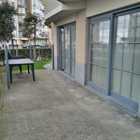 Appassionata Voor 5 Personen Met Prive Parkeerplaats Lägenhet *
